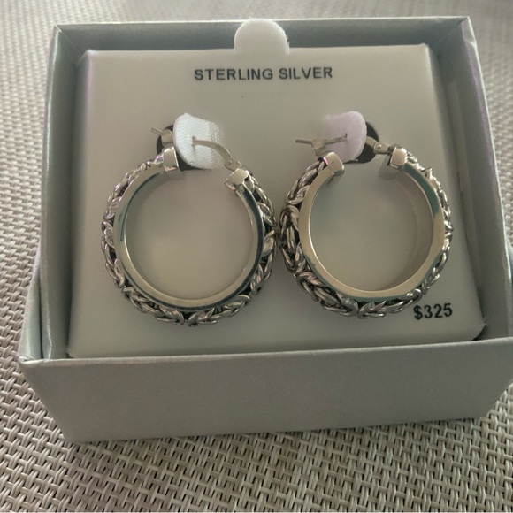 NWT. Sterling silver byzantine style decor earrings. They are signed 925 Italy. - Picture 2 of 6